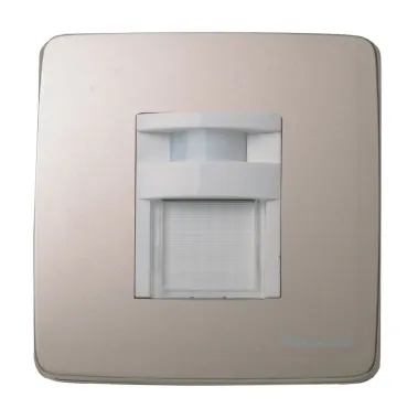 F1142-6 Ổ cắm nổi loại kín nước 16A 4P 400V 6H IP67
