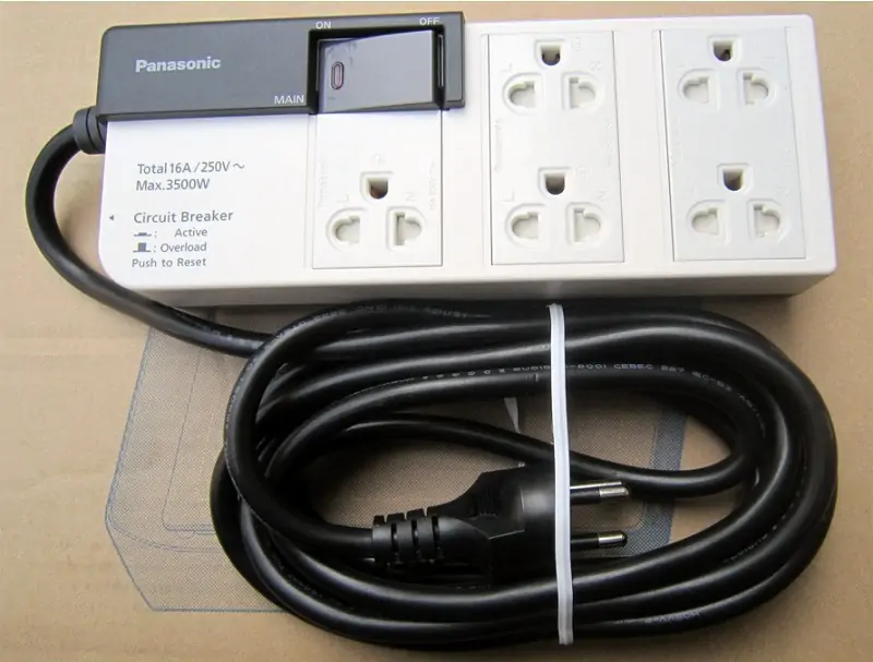 Ổ CẮM CÓ DÂY PANASONIC WCHG28352